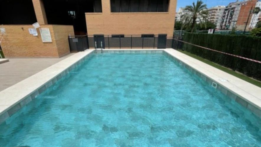 2-Commercial-Pool-Example-2 2-Commercial-Pool-Example-2